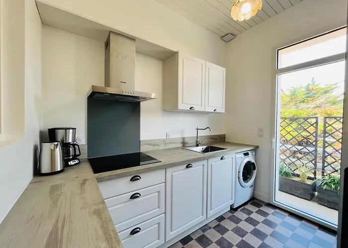 Maison Des Annees 1920 - A 150 M De L'ocean Et Proche Des Commodites - 4 Independants * Saint-Jean-de-Monts