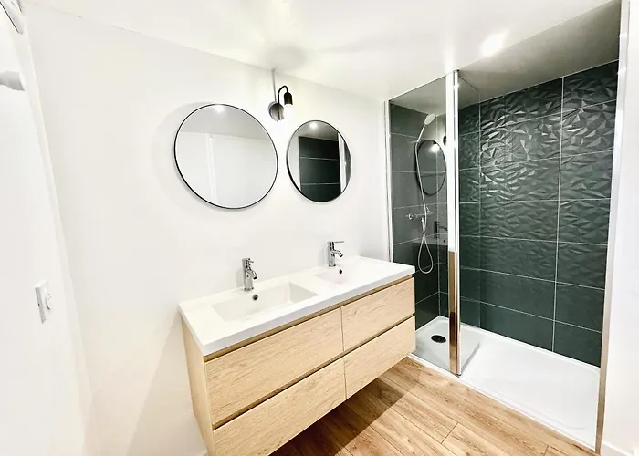 Maison Des Annees 1920 - A 150 M De L'ocean Et Proche Des Commodites - 4 Independants Saint-Jean-de-Monts