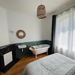 Maison Des Années 1920 - à 150 M De L'océan Et Proche Des Commodités - 4 Indépendants Saint-Jean-de-Monts