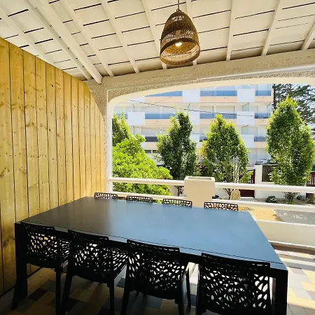 Maison Des Annees 1920 - A 150 M De L'ocean Et Proche Des Commodites - 4 Independants