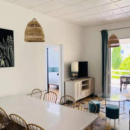 Maison Des Annees 1920 - A 150 M De L'ocean Et Proche Des Commodites - 4 Independants Сен-Жан-де-Мон