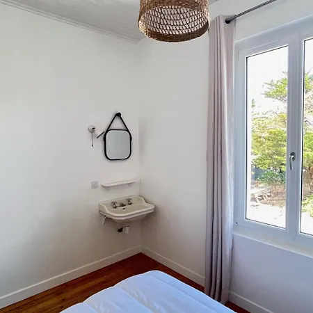 Maison Des Annees 1920 - A 150 M De L'ocean Et Proche Des Commodites - 4 Independants Дом отдыха *