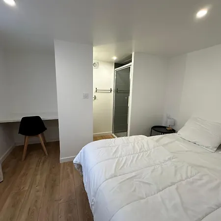 Maison Des Annees 1920 - A 150 M De L'ocean Et Proche Des Commodites - 4 Independants Дом отдыха *