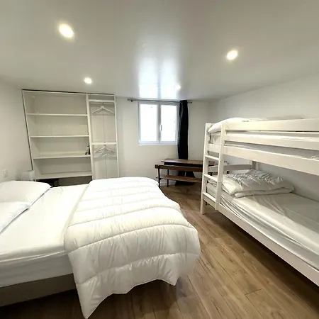 Maison Des Annees 1920 - A 150 M De L'ocean Et Proche Des Commodites - 4 Independants