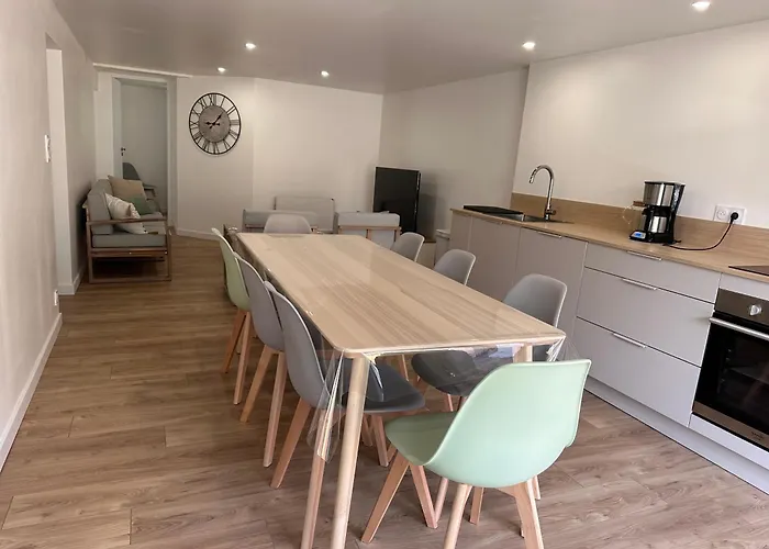 Maison Des Annees 1920 - A 150 M De L'ocean Et Proche Des Commodites - 4 Independants