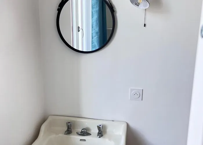 Maison Des Annees 1920 - A 150 M De L'ocean Et Proche Des Commodites - 4 Independants 생장드몽