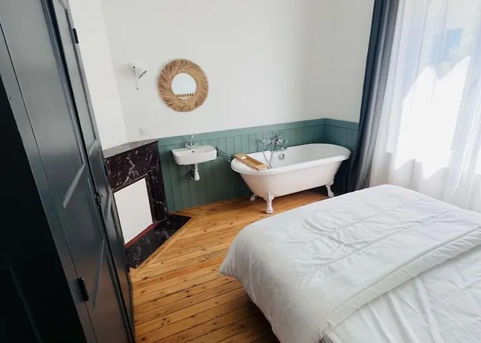 펜션 Maison Des Annees 1920 - A 150 M De L'ocean Et Proche Des Commodites - 4 Independants 생장드몽