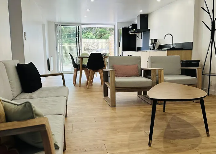 Maison Des Annees 1920 - A 150 M De L'ocean Et Proche Des Commodites - 4 Independants 생장드몽